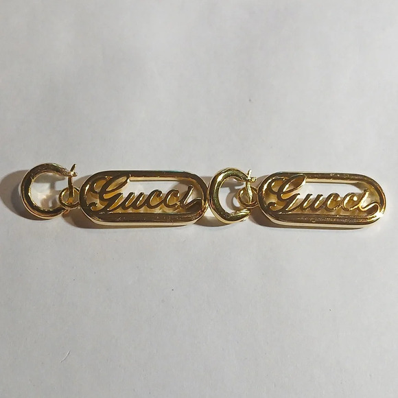 AUTHENTIC GUCCI CURSIVE NAME GOLD TONE DANGLING EARRINGS - Picture 4 of 10